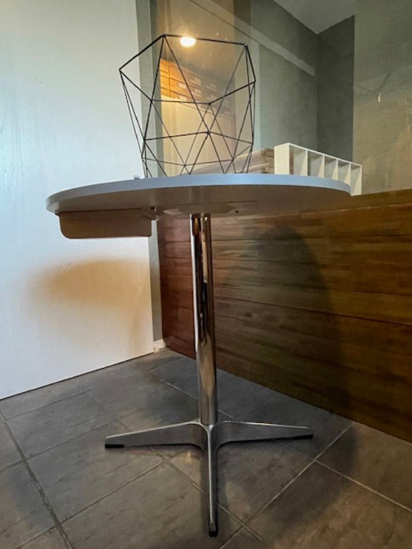 超美品■ヤコブセン　サーキュラーCIRCULAR ラウンドテーブル◾️4スター脚