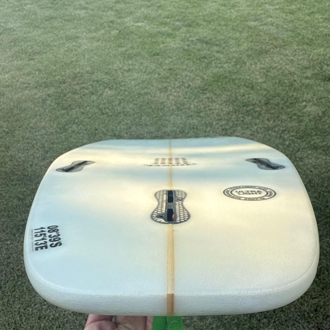 アルメリック　サンプラー　5'7\" 26.7L 超美品　最終価格