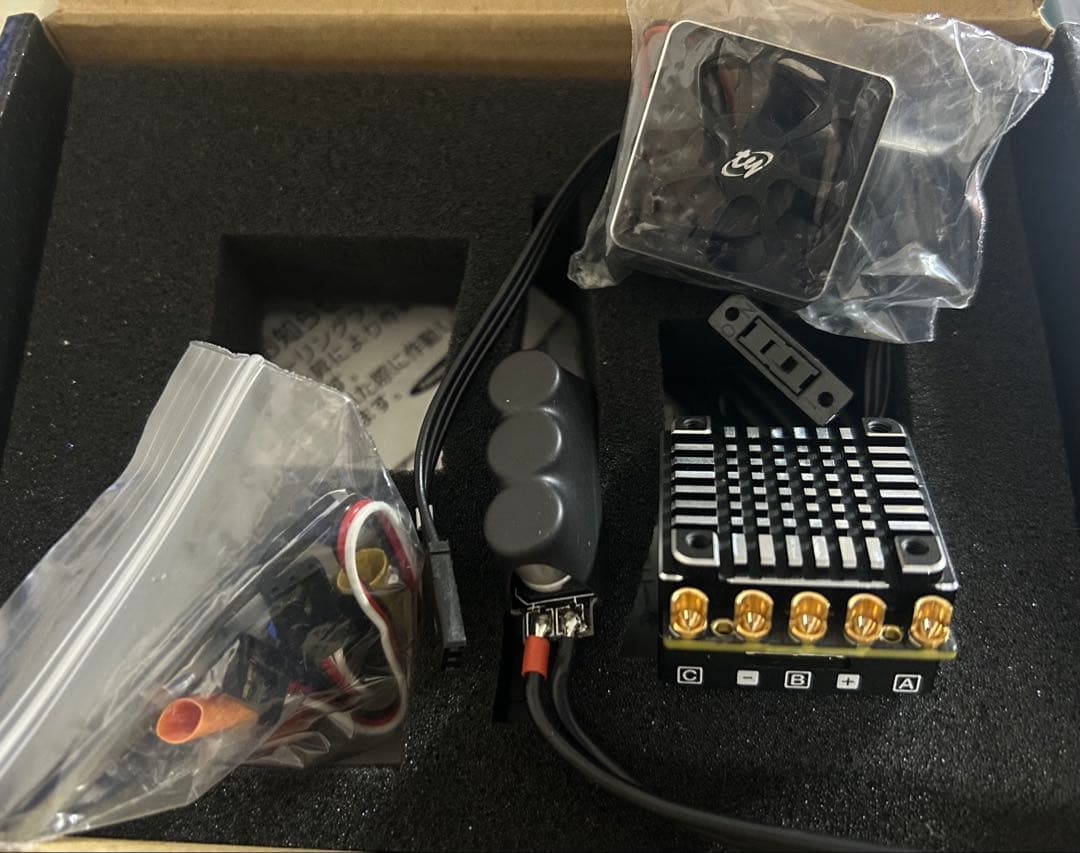 12 ヨコモ　BL-PRO4 ブラシレス　ESC ラジコン 未使用品