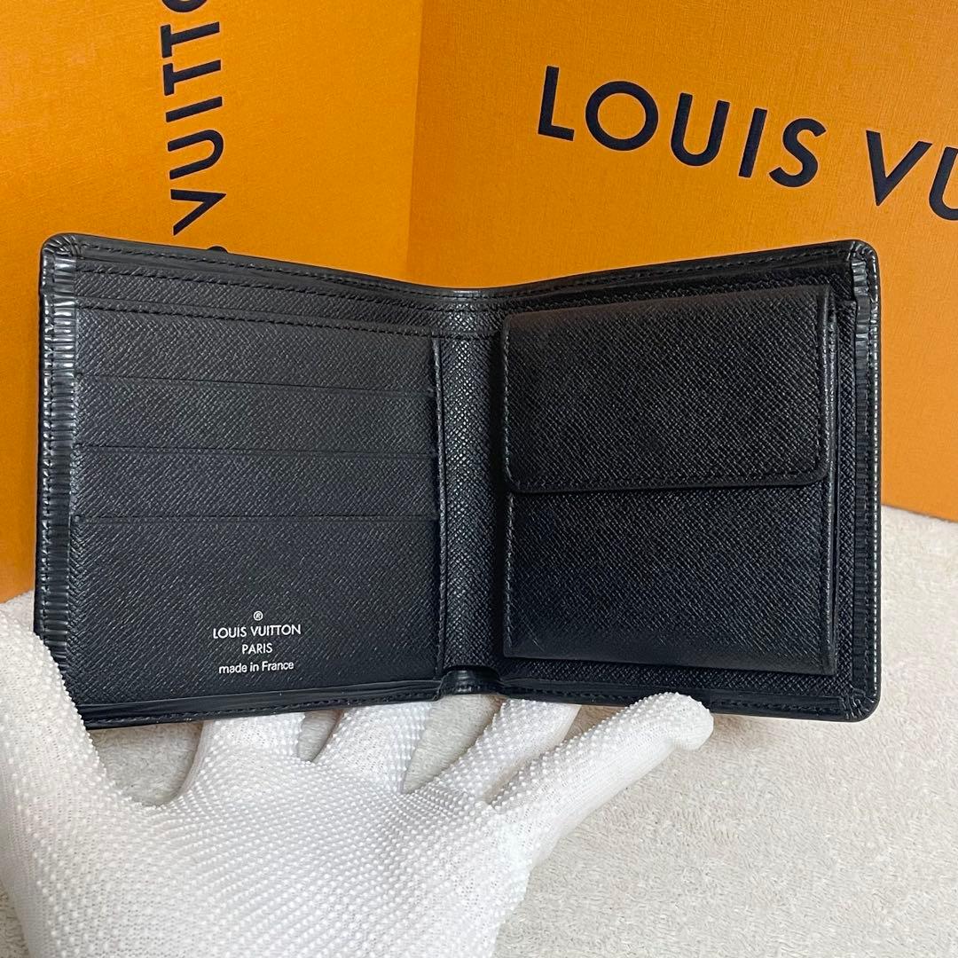 【ほぼ未使用】ルイヴィトン　エピ　二つ折り財布　エピ ポルトフォイユ マルコ