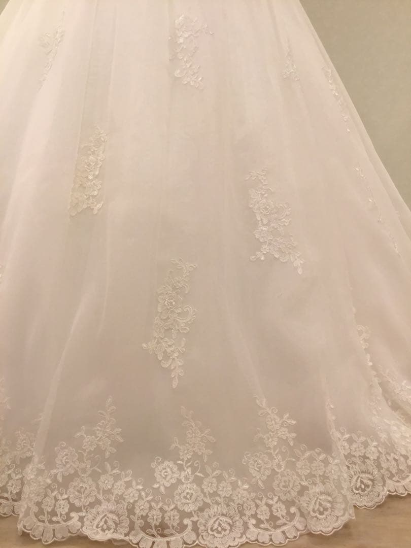 つ*き様 YNS WEDDINGウェディングドレス Aライン ホワイト