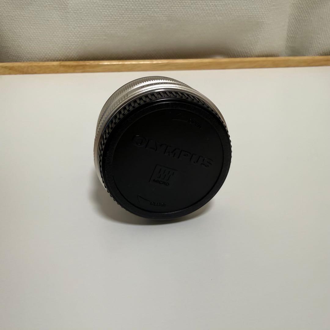 m.zuiko 17mm f1.8 シルバー