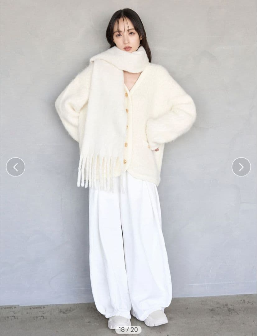 実物写真掲載 完売色 SNIDEL ファーライクミドルニットジャケット