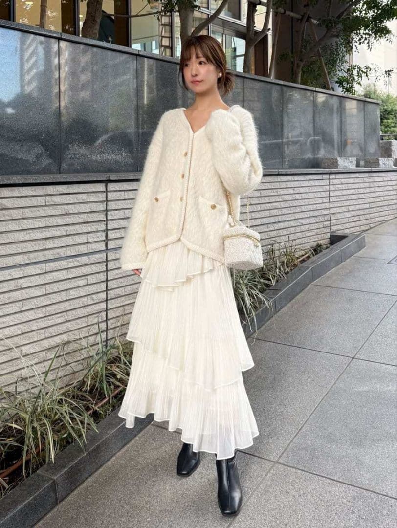 実物写真掲載 完売色 SNIDEL ファーライクミドルニットジャケット