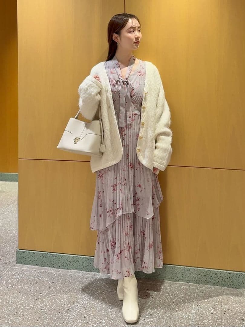 実物写真掲載 完売色 SNIDEL ファーライクミドルニットジャケット