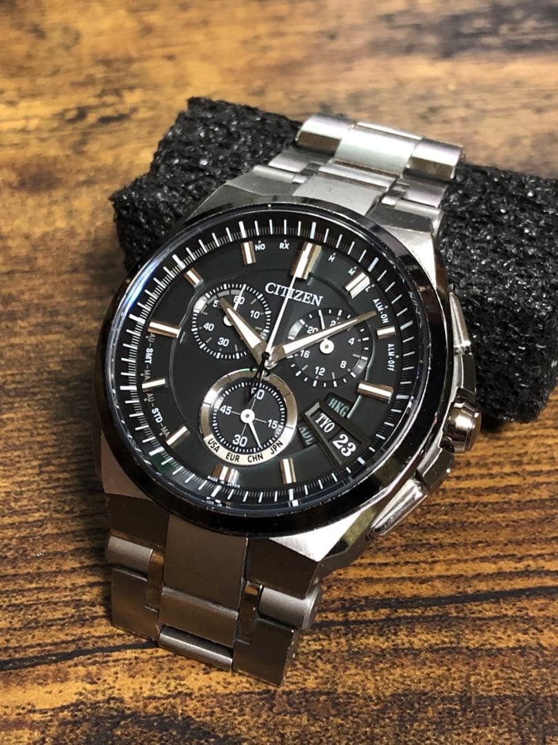 CITIZEN アテッサ クロノグラフ H610-T018068 エコドライブ