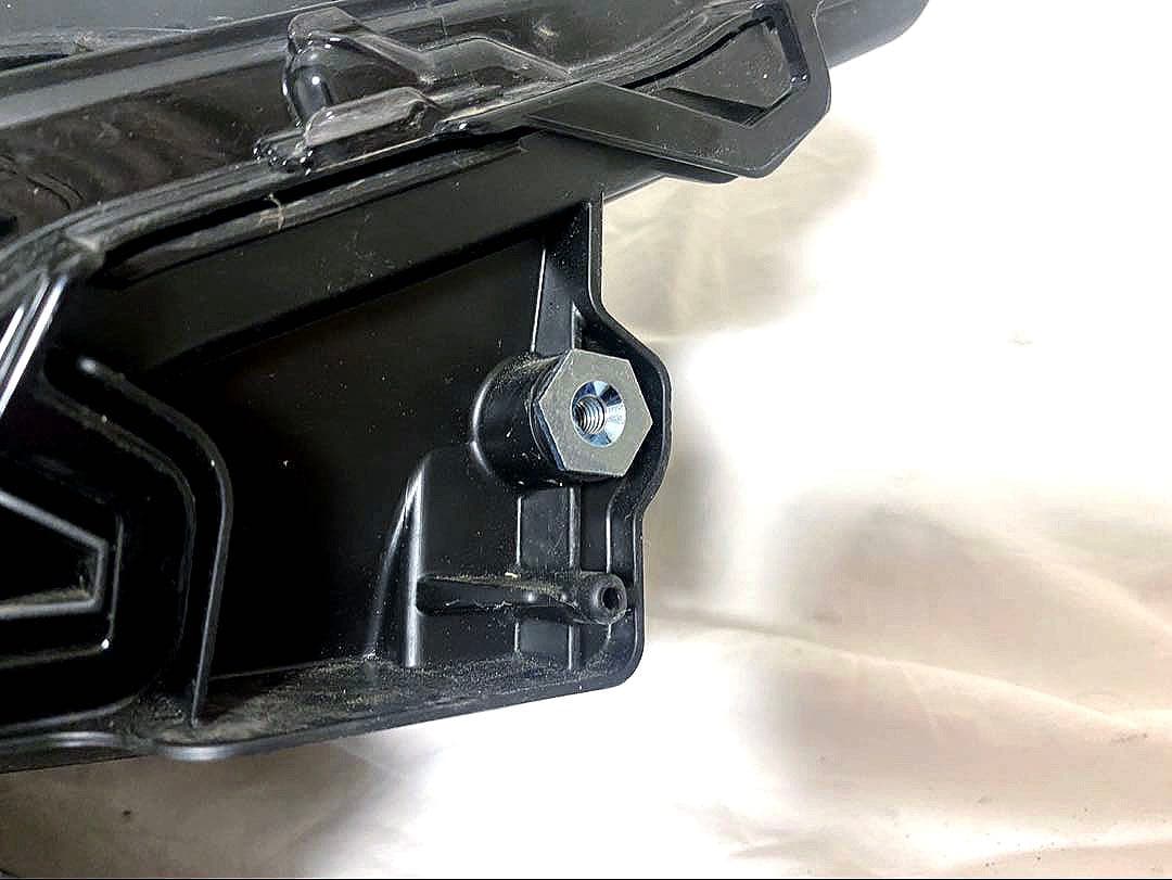 クラウンスポーツ　左ヘッドライト　中古