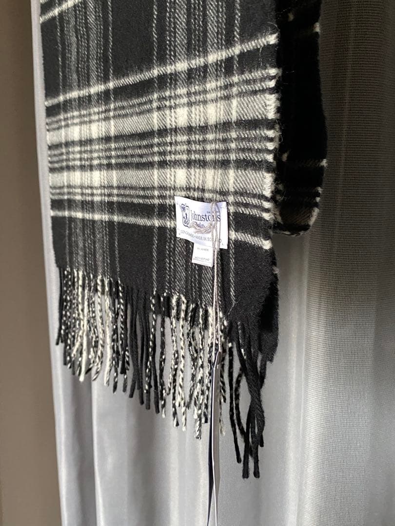 Johnstons of Elgin カシミアストールマフラー ブラックチェック