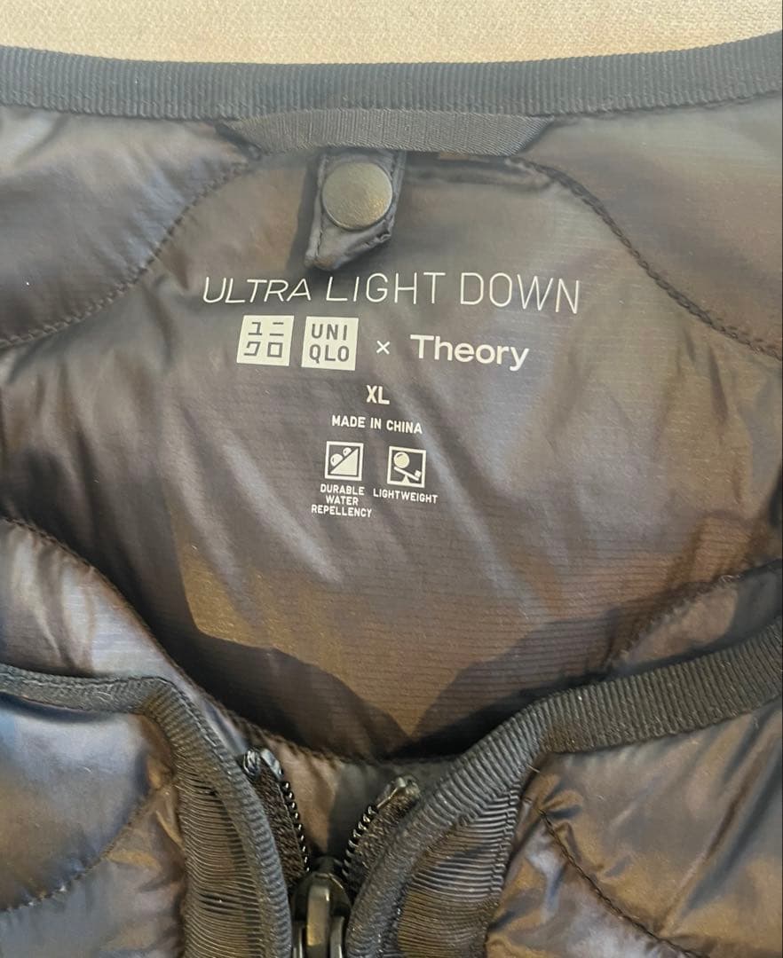 ほぼ未使用！UNIQLO×Theoryウルトラライトダウンベスト　XL