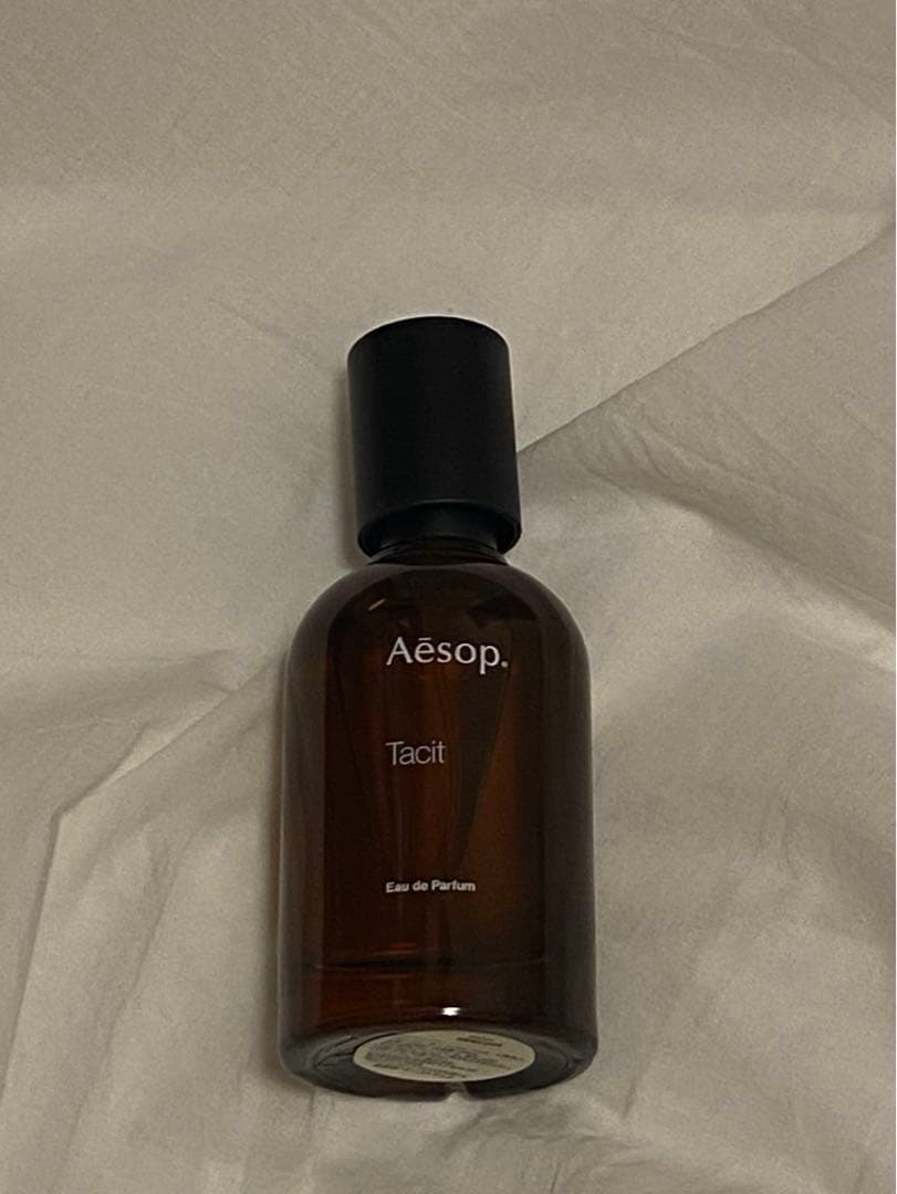 ブル イソップ タシット オードパルファム 50ml 箱付き