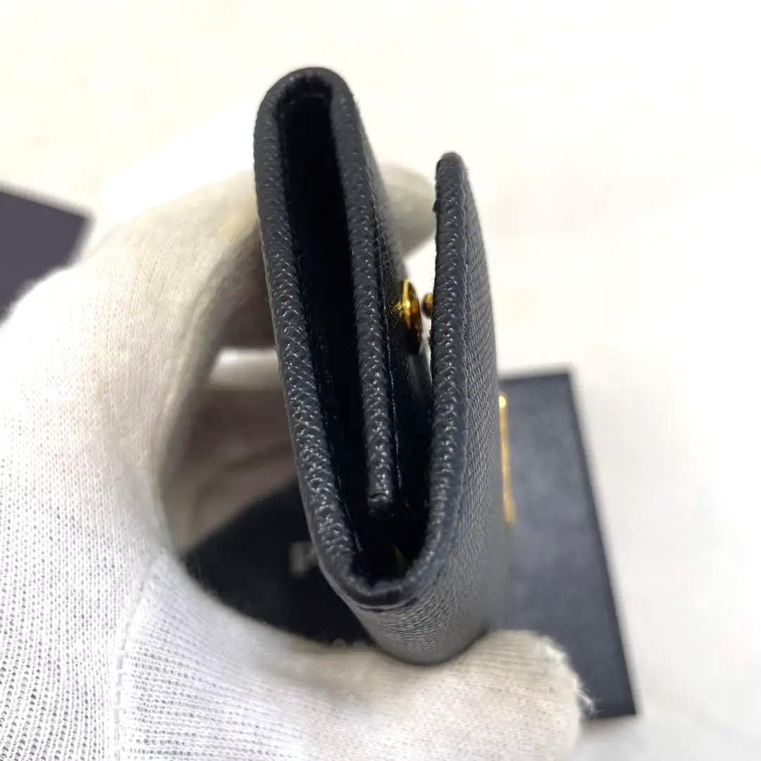 極美品　PRADA キーケース　ギャランティカード付き