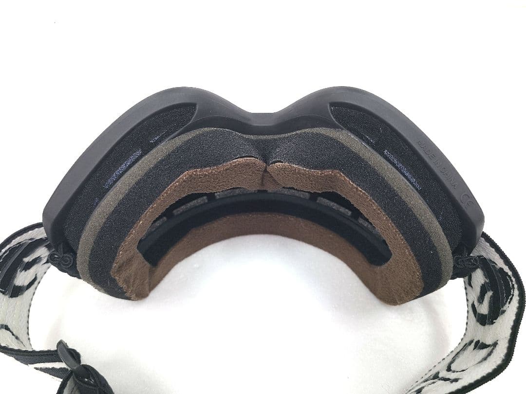 美品 DRAGON スノーボードスキーゴーグル ドラコン ミラーレンズ