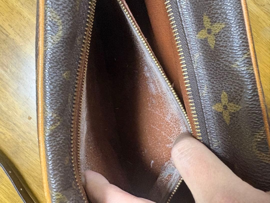 Louis Vuitton ナイル　ショルダーバッグ ブラウン