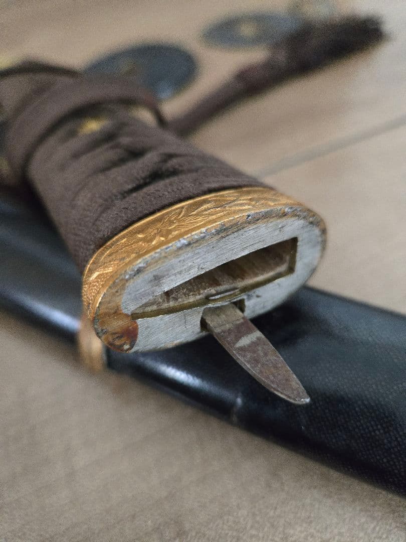 第二次大戦頃実物　海軍士官軍刀拵え　鮫鞘　希少短寸(航空士官)　刀緒付き