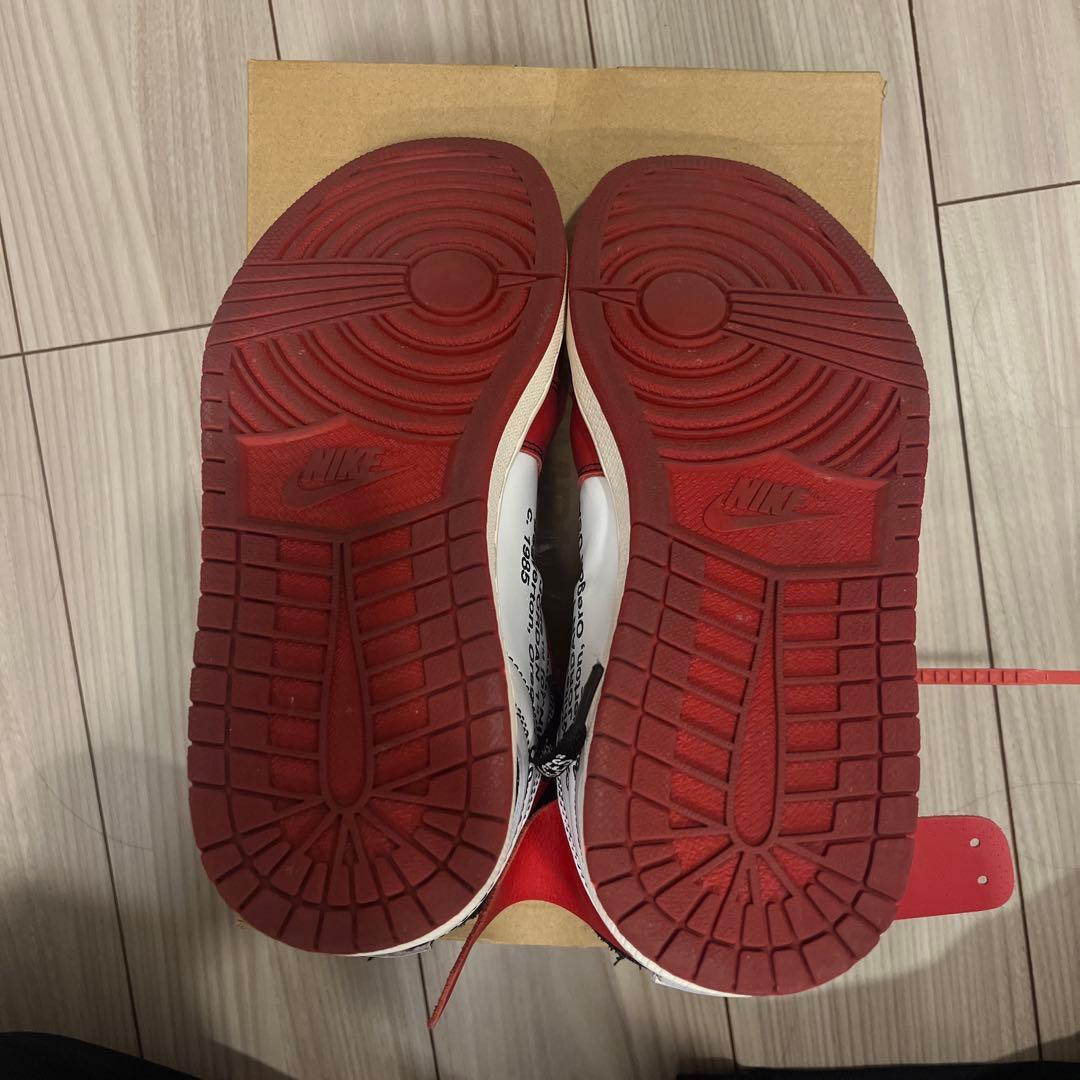 Off-White × Nike Air Jordan 1 \"Chicago\"