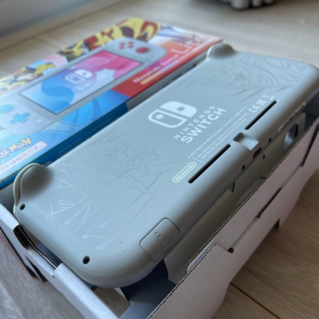 【美品】Nintendo Switch Lite 本体 ポケモンデザイン グレー