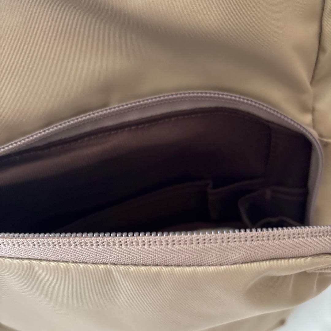 Samantha Thavasa ベージュトートバッグ