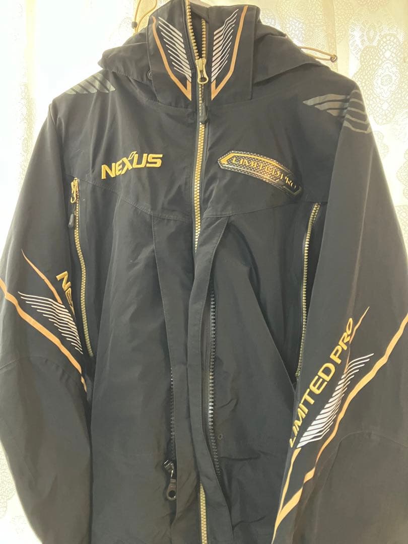 k*o様 ほぼ未使用　リミテッドプロ　フィッシングスーツ　2XLサイズ