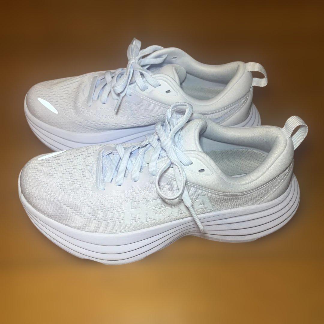美品　HOKA BONDAI 8