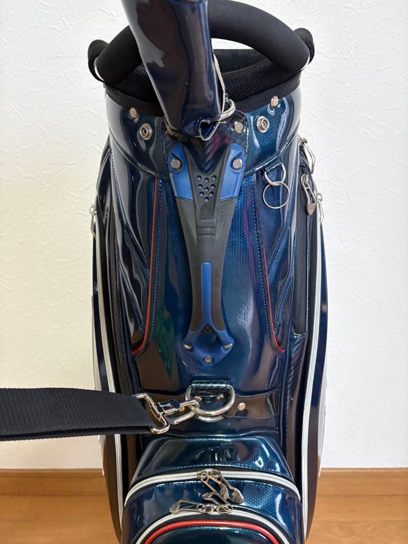 タイトリスト　エナメルキャディバック　ヘッドカバー