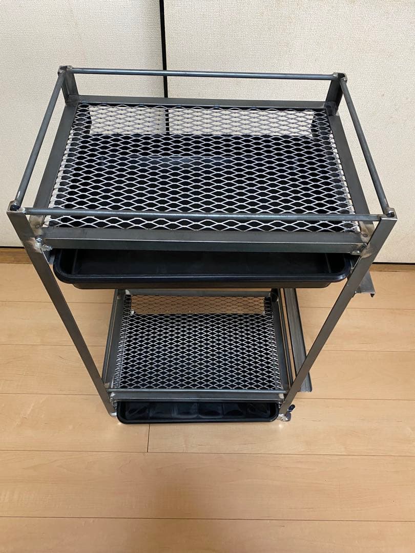 アイアンシェルフ　植物棚　インダストリアル 多肉植物　アガベ