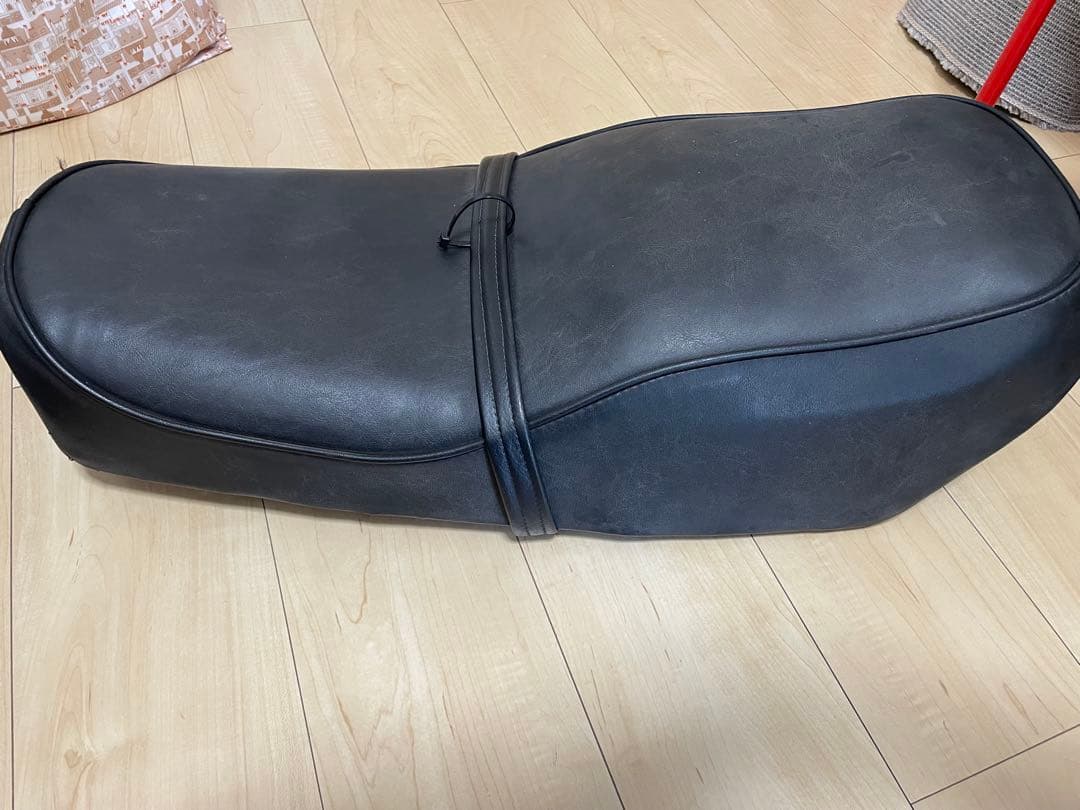 SUZUKI GS400タンク、シート、テールランプ