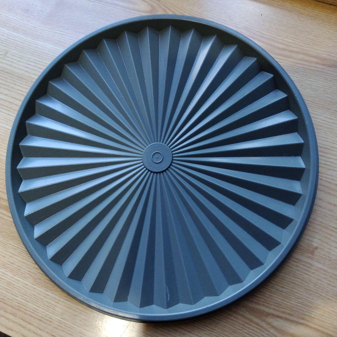 タッパーウェア　マキシクインデコレーター２個セット＋マキシデコ