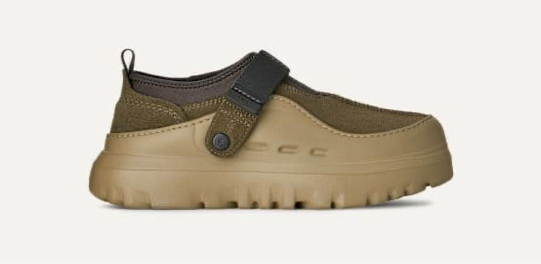 靴 UGG Peakmod Lowcut 25cm