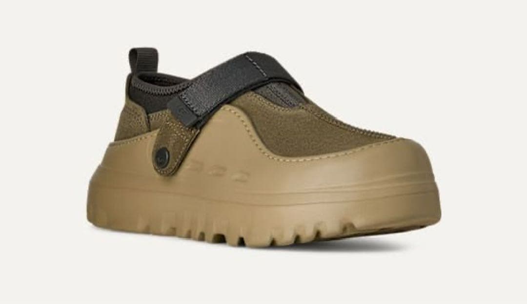 靴 UGG Peakmod Lowcut 25cm