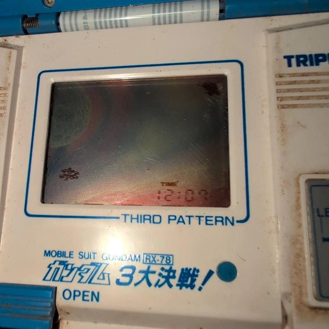 バンダイ ガンダム3大決戦！ ゲームウォッチ 現状品