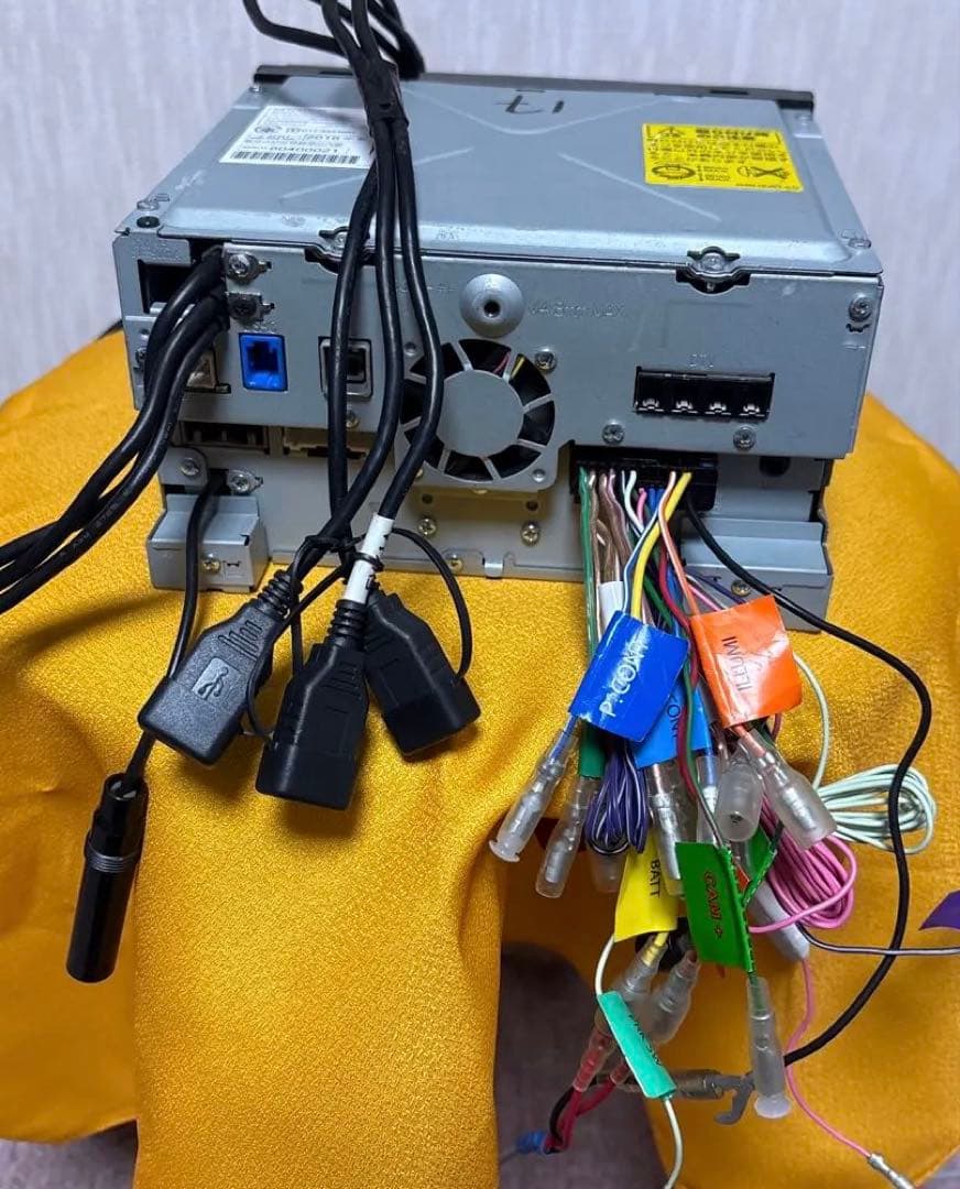 ［難あり］彩速ナビ　MDV-Z905