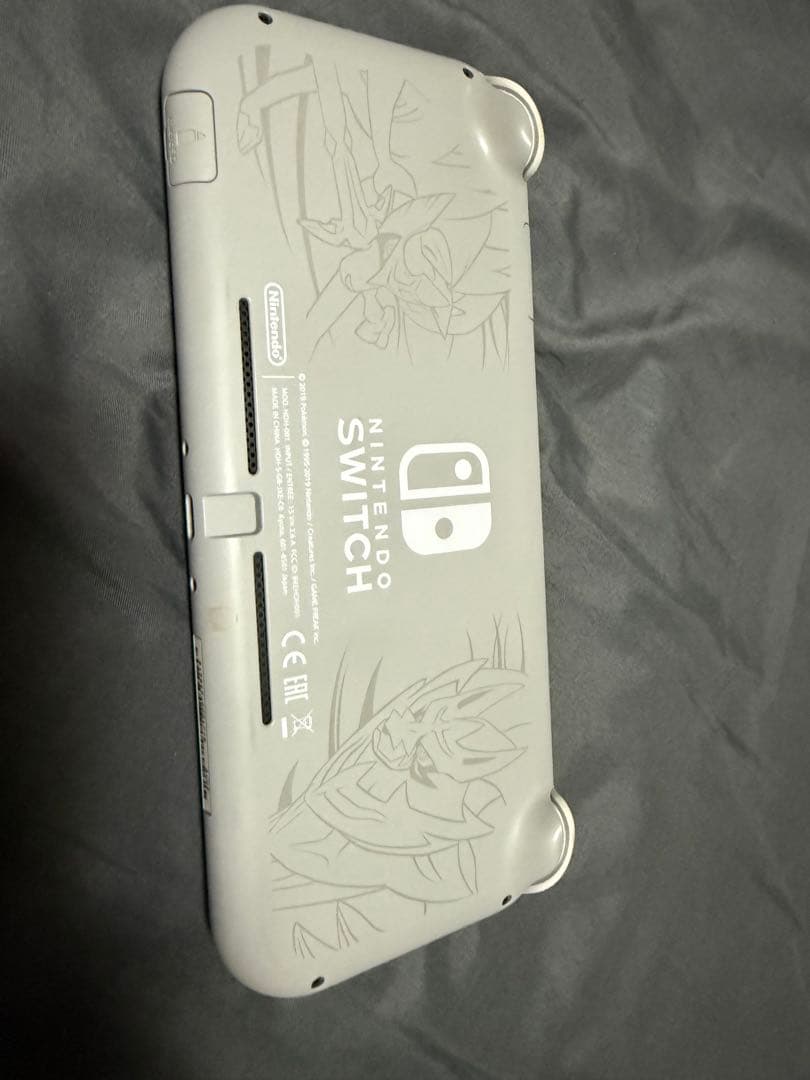 Nintendo Switch Lite ポケモンデザイン　ケース付き