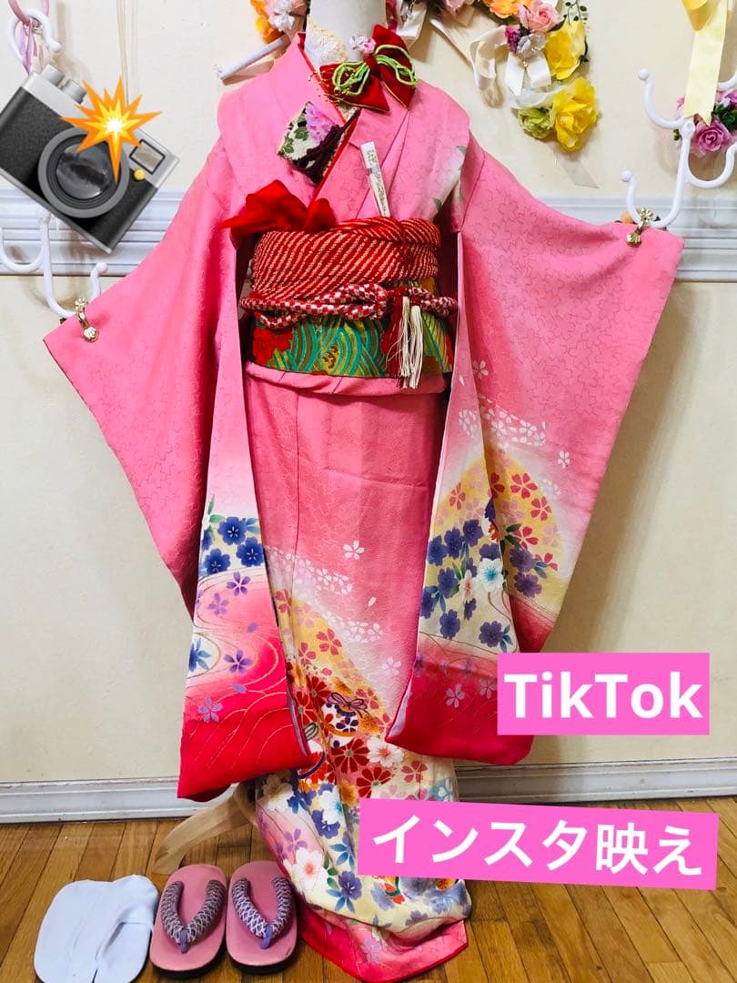 七五三7歳正絹‼️人気ピンク暈し手毬花々煌びやか際立つ⭐︎安心フルセット銘品