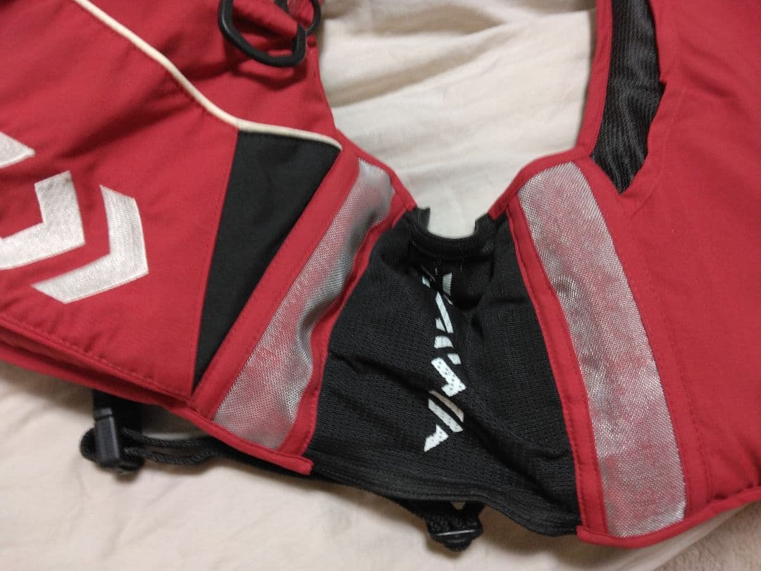 ダイワ　バリアテック枕付フロートベスト　レッド　L