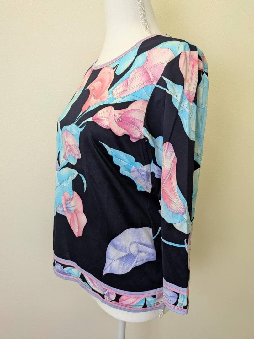 【未使用】LEONARD レオナール 紺 花柄 カットソー 40 綿 100％