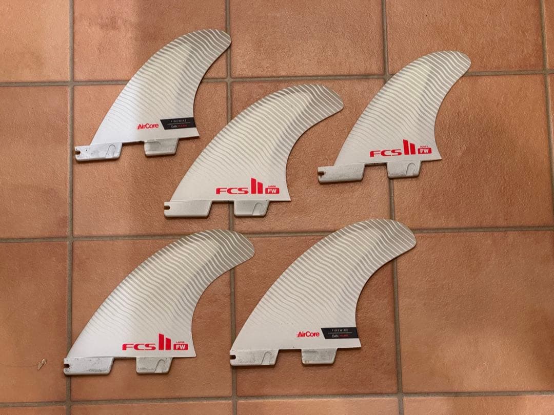 FCS II サーフボードフィン 5枚セット