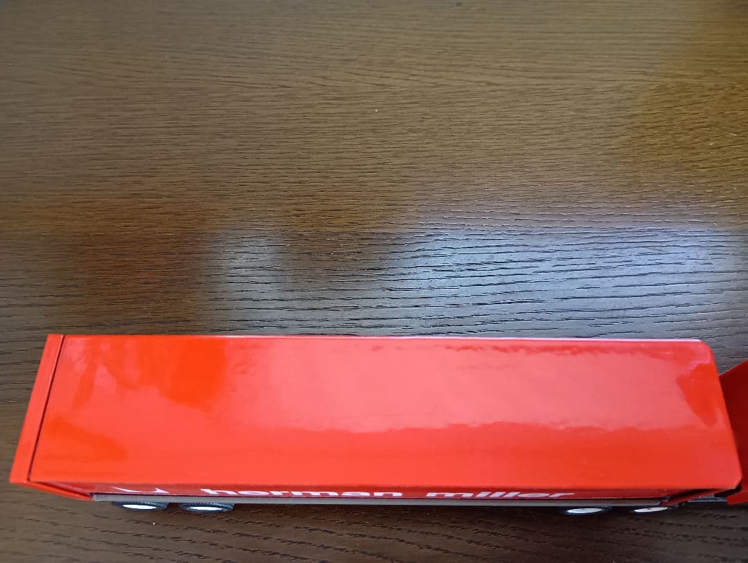 h*x様 Winross社製 herman millerトレーラー