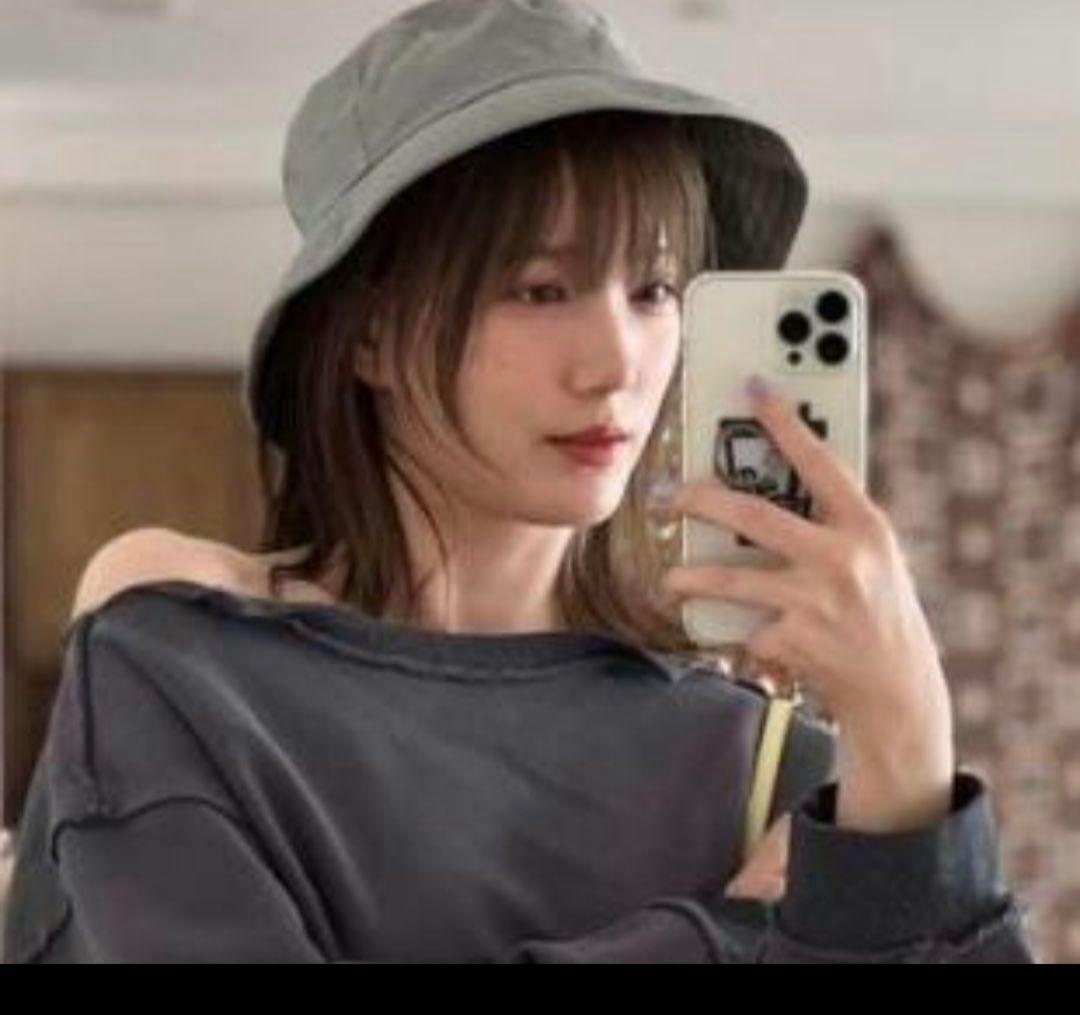 新品　本田翼　着用アクネストゥディオス　バゲットハット