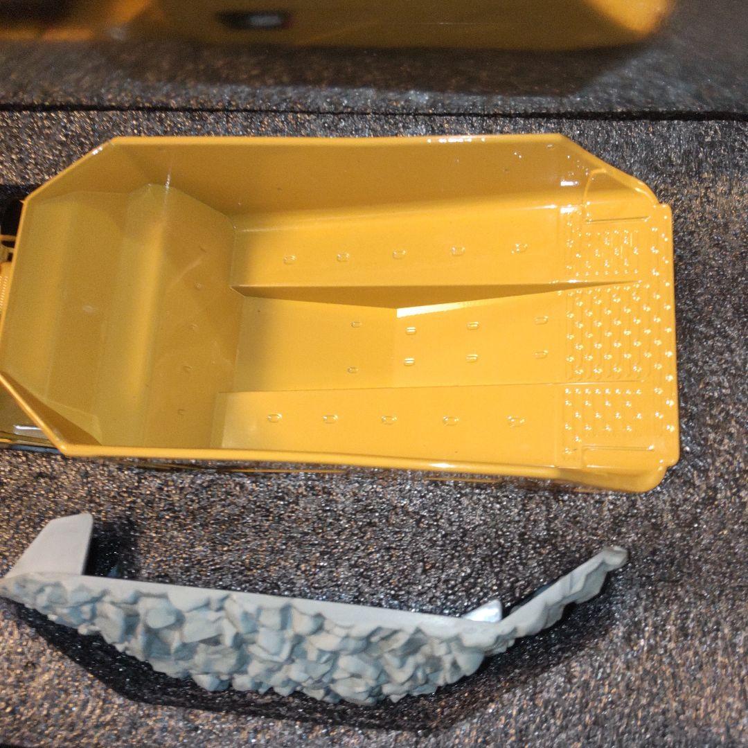 CAT AD60 アンダーグラウンドアーティキュレートトラック