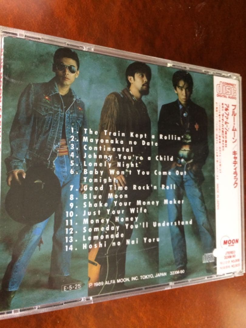 キャデラック　BLUEMOON