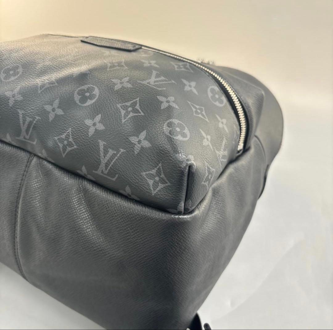 ルイヴィトン タイガラマ ディスカバリーバックパック ノワール