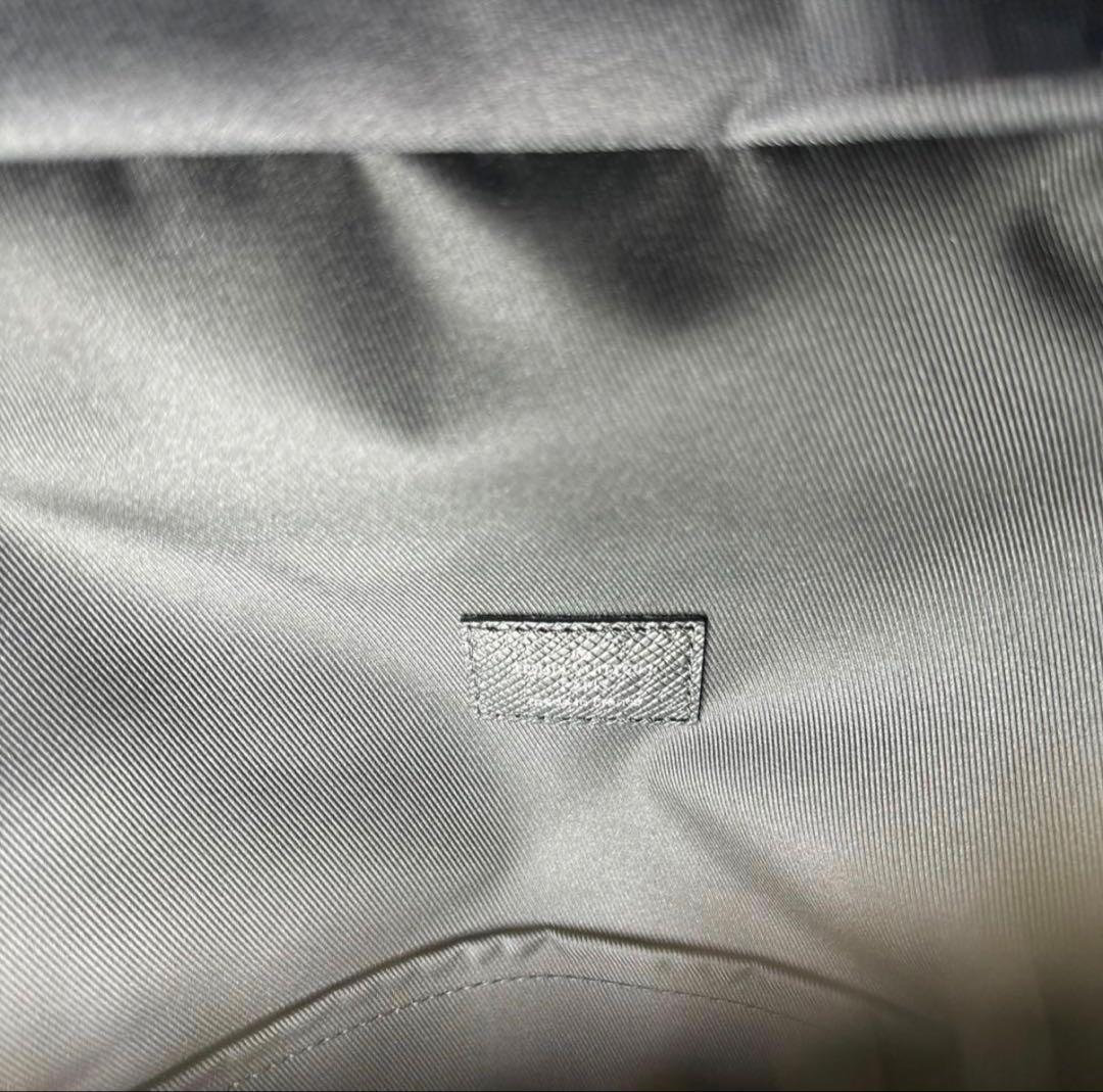 ルイヴィトン タイガラマ ディスカバリーバックパック ノワール