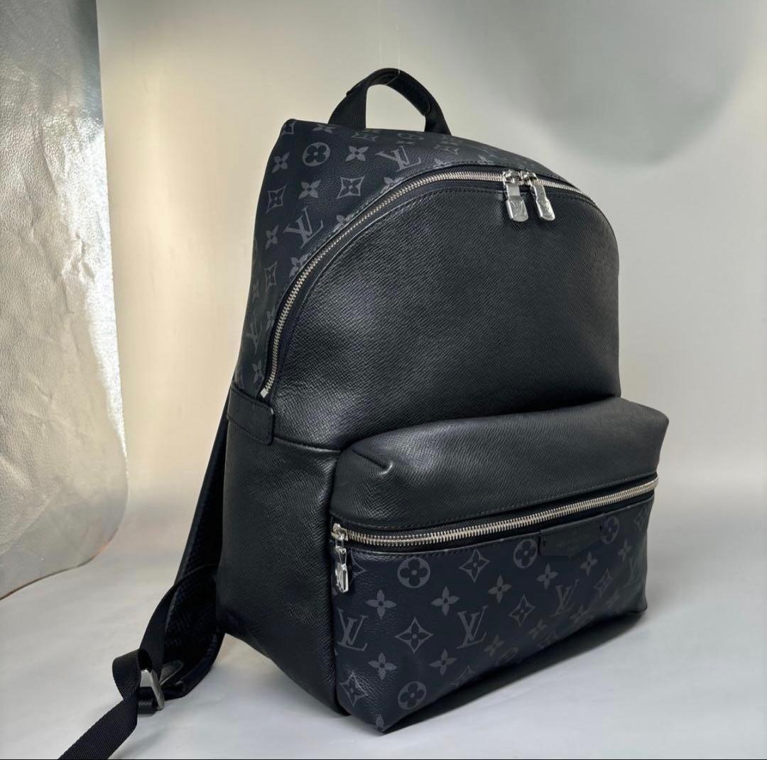 ルイヴィトン タイガラマ ディスカバリーバックパック ノワール