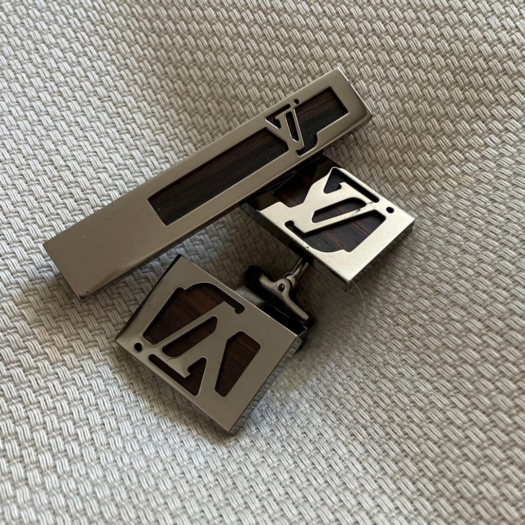 LOUIS VUITTON ルイヴィトン　カフスボタン&ネクタイピンセット