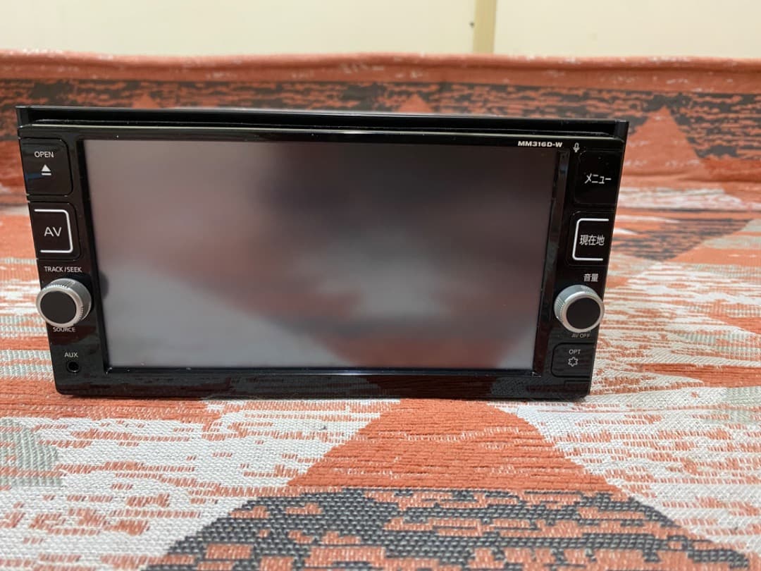 日産純正メモリーナビゲーション MM316D-W