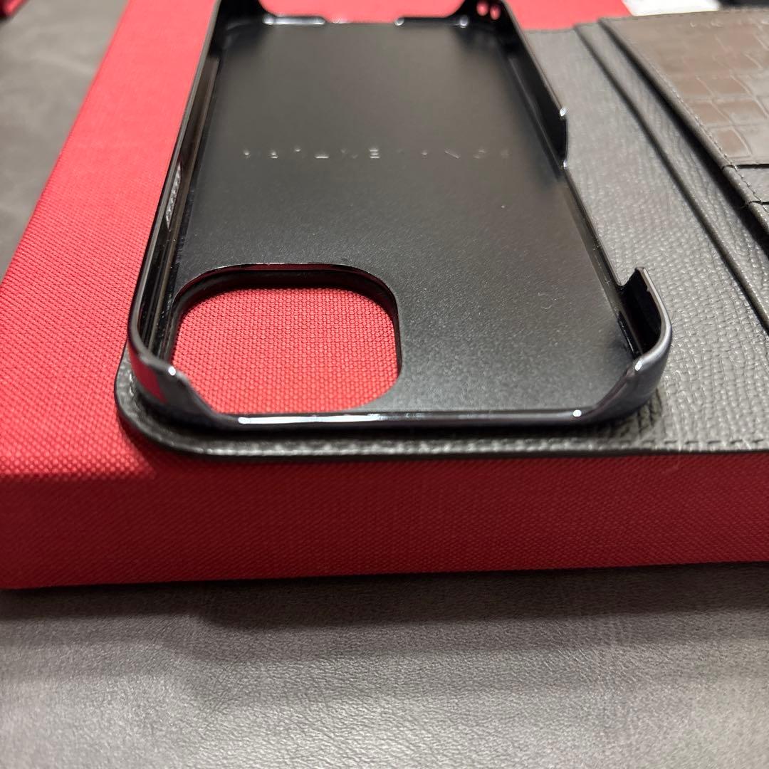 美品 ボナベンチュラiphone15 エンボスクロコ レザー 手帳ケース