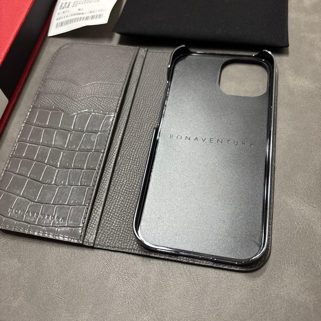 美品 ボナベンチュラiphone15 エンボスクロコ レザー 手帳ケース