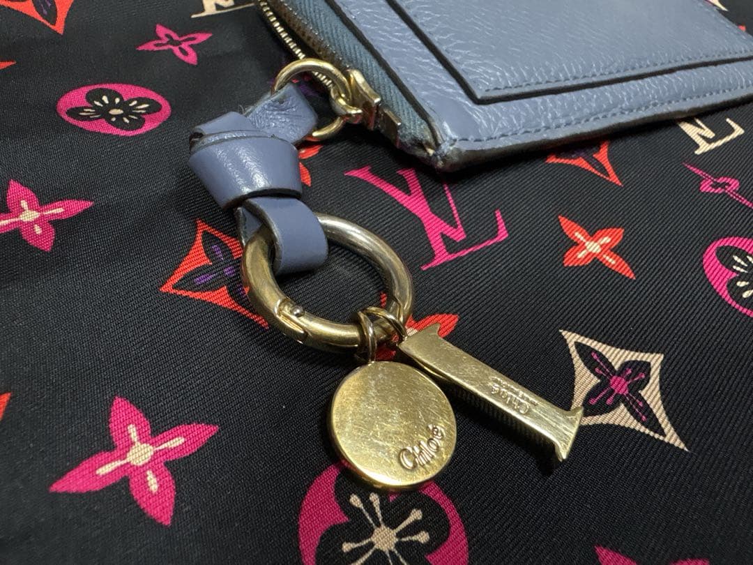 Chloé ブルー レザー キーケース、カードケース（現行品）