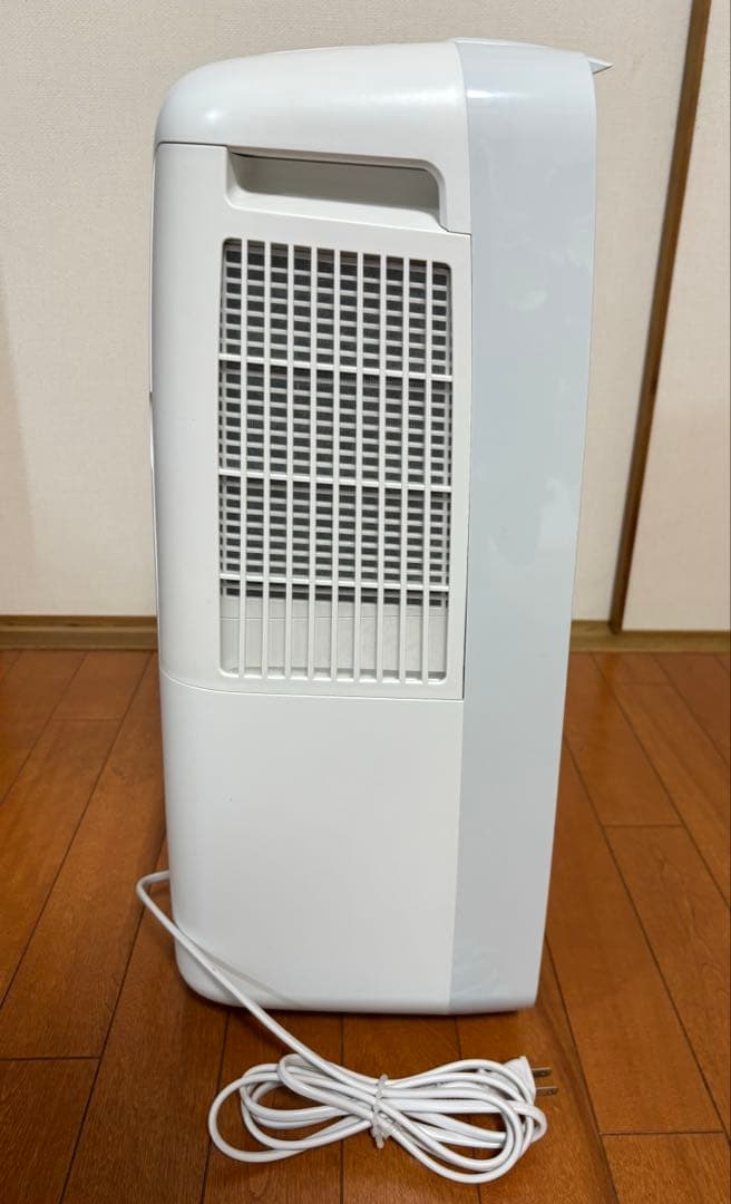 SHARP CM-L100-W 冷風衣類乾燥除湿機　ホワイト　ほぼ未使用