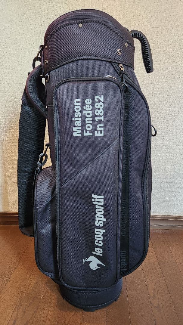 le coq sportif キャディバッグ内蔵モデル